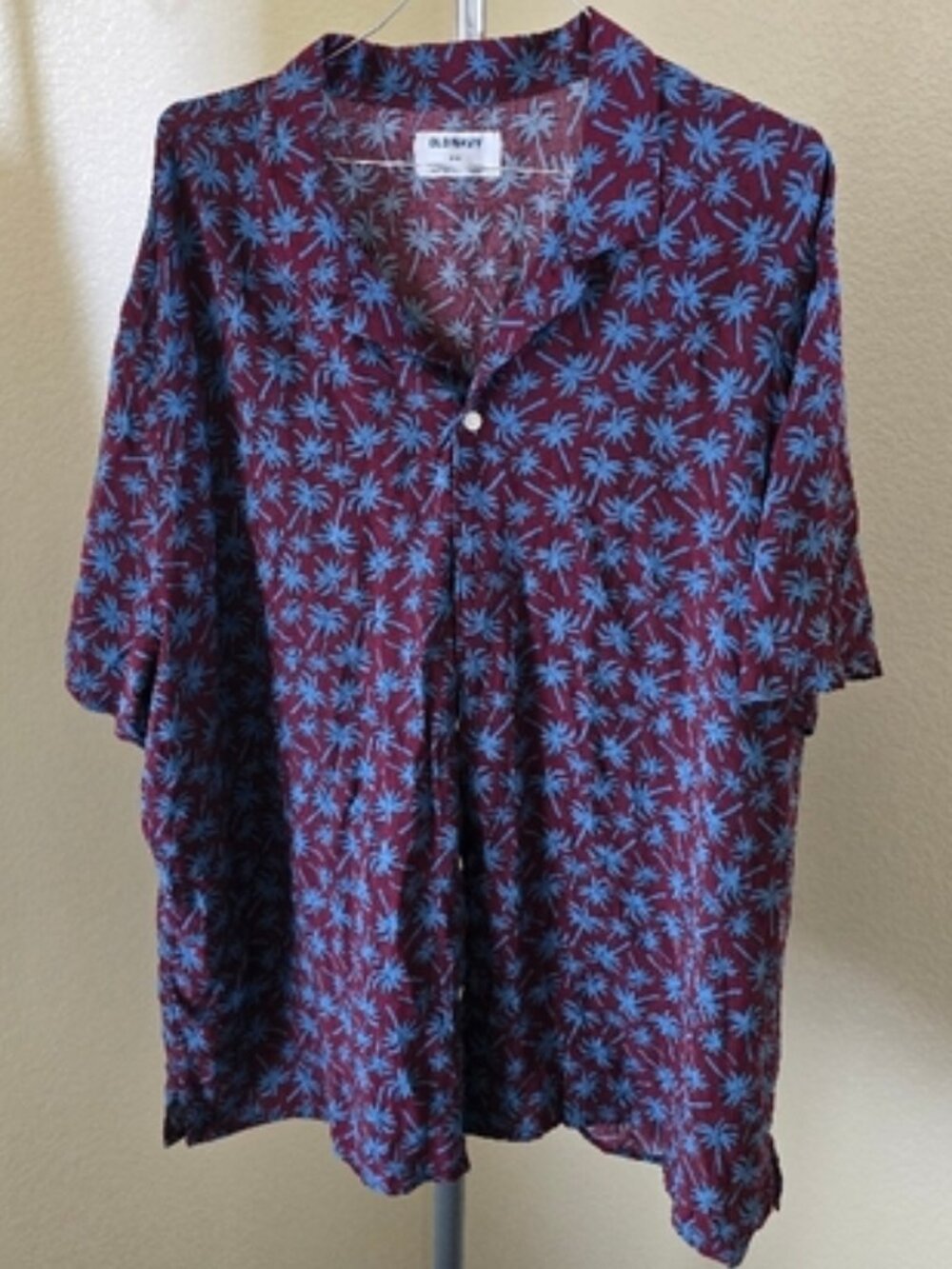 Old Navy Short Sleeve Button Up Shirt